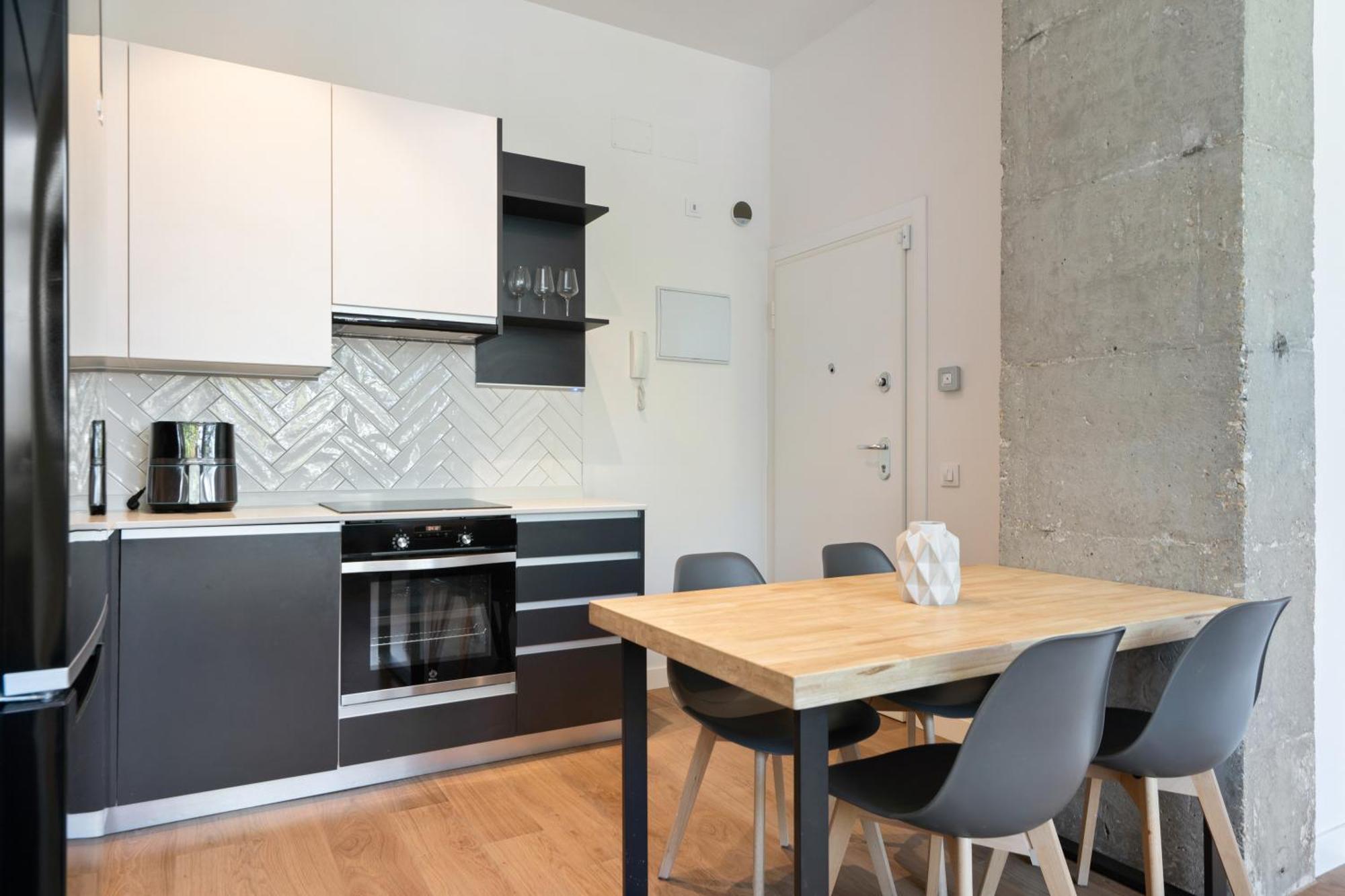 Apartamento Unico Chamartin Madrid Exterior photo